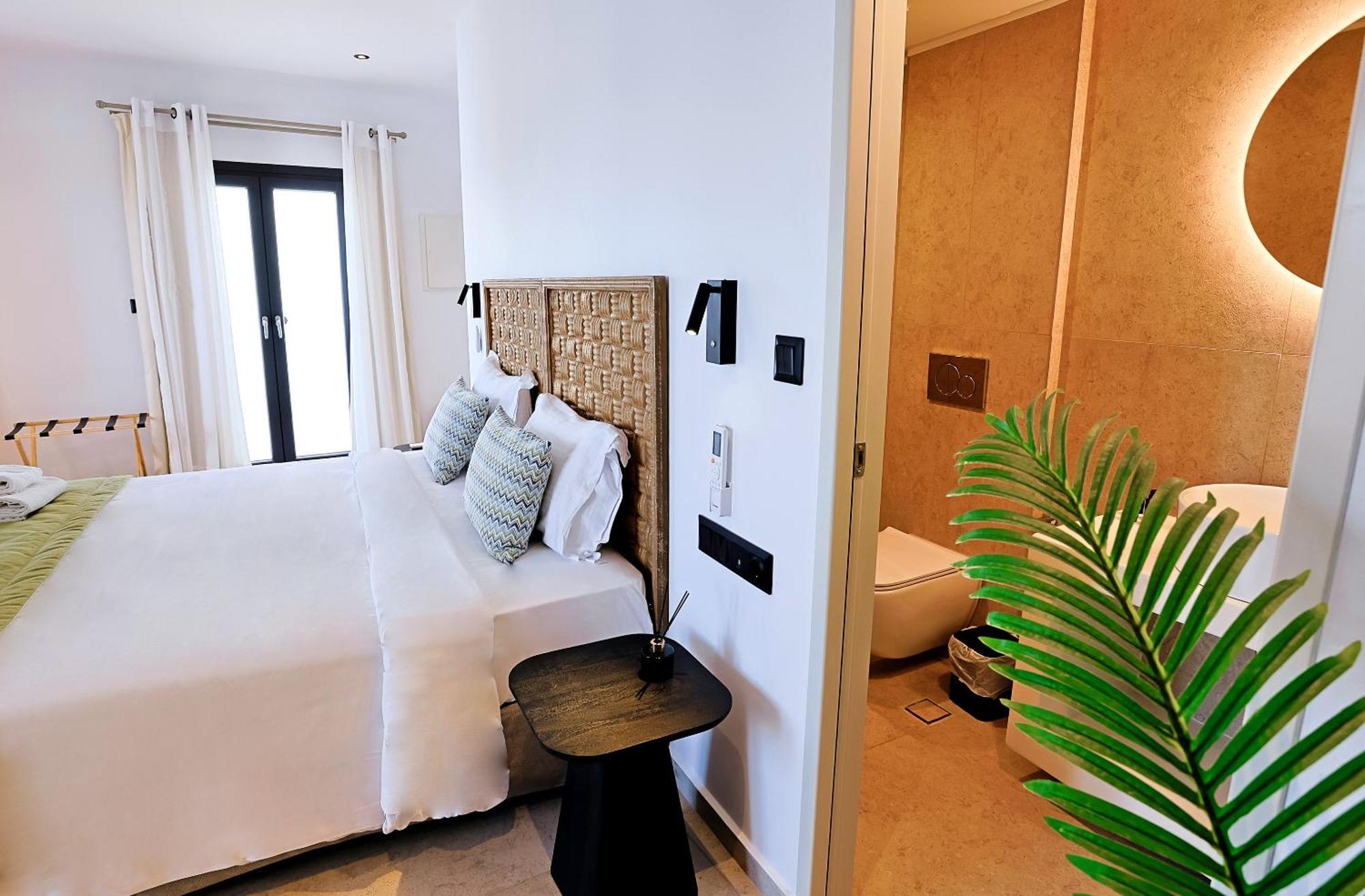 La Maltese Boutique Paros Apartment Naousa  Room photo