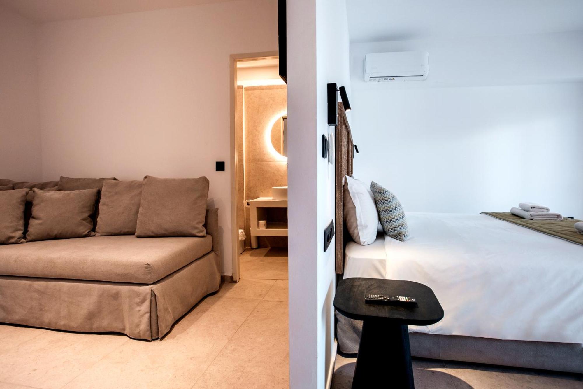 La Maltese Boutique Paros Apartment Naousa  Room photo