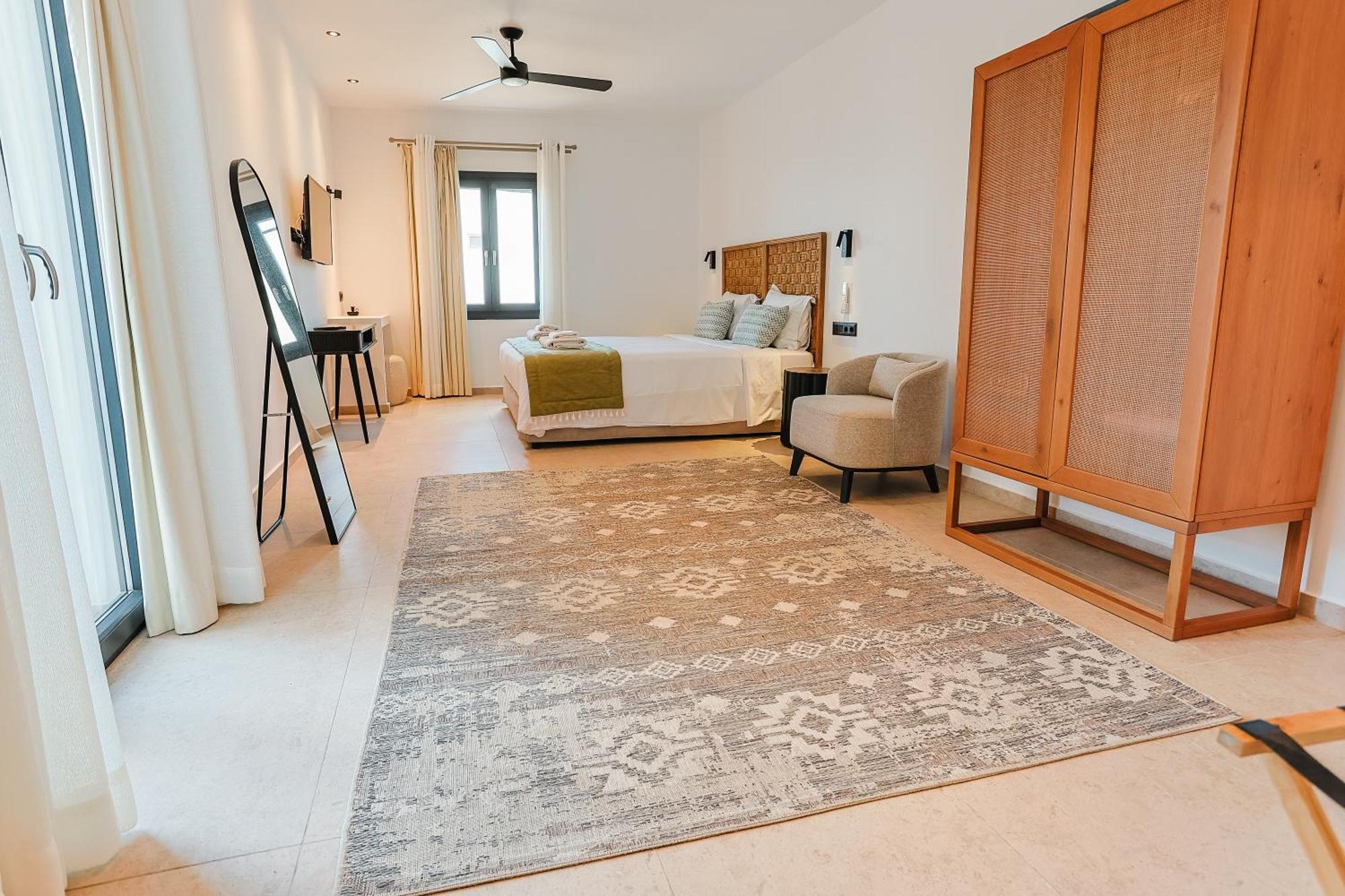 La Maltese Boutique Paros Apartment Naousa  Exterior photo